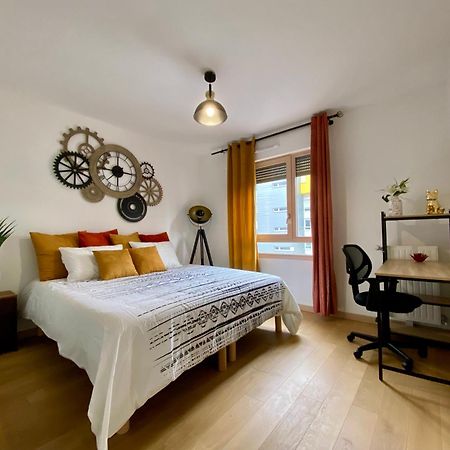 Loft Industriel A Cote De La Defense Apartman Nanterre Kültér fotó